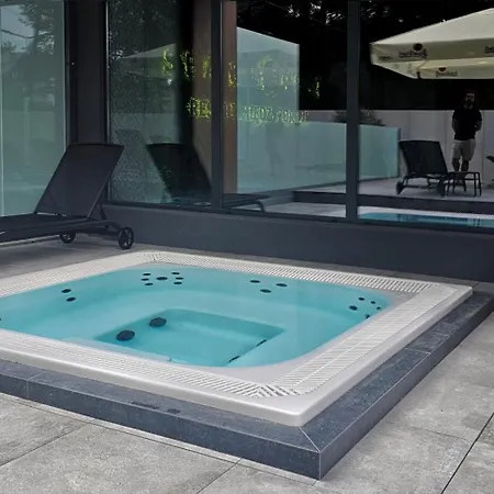 Lejlighed Holidayhomepl Sea & Forest D344 Z Sypialnia, Basen, Spa, Gym Gratis